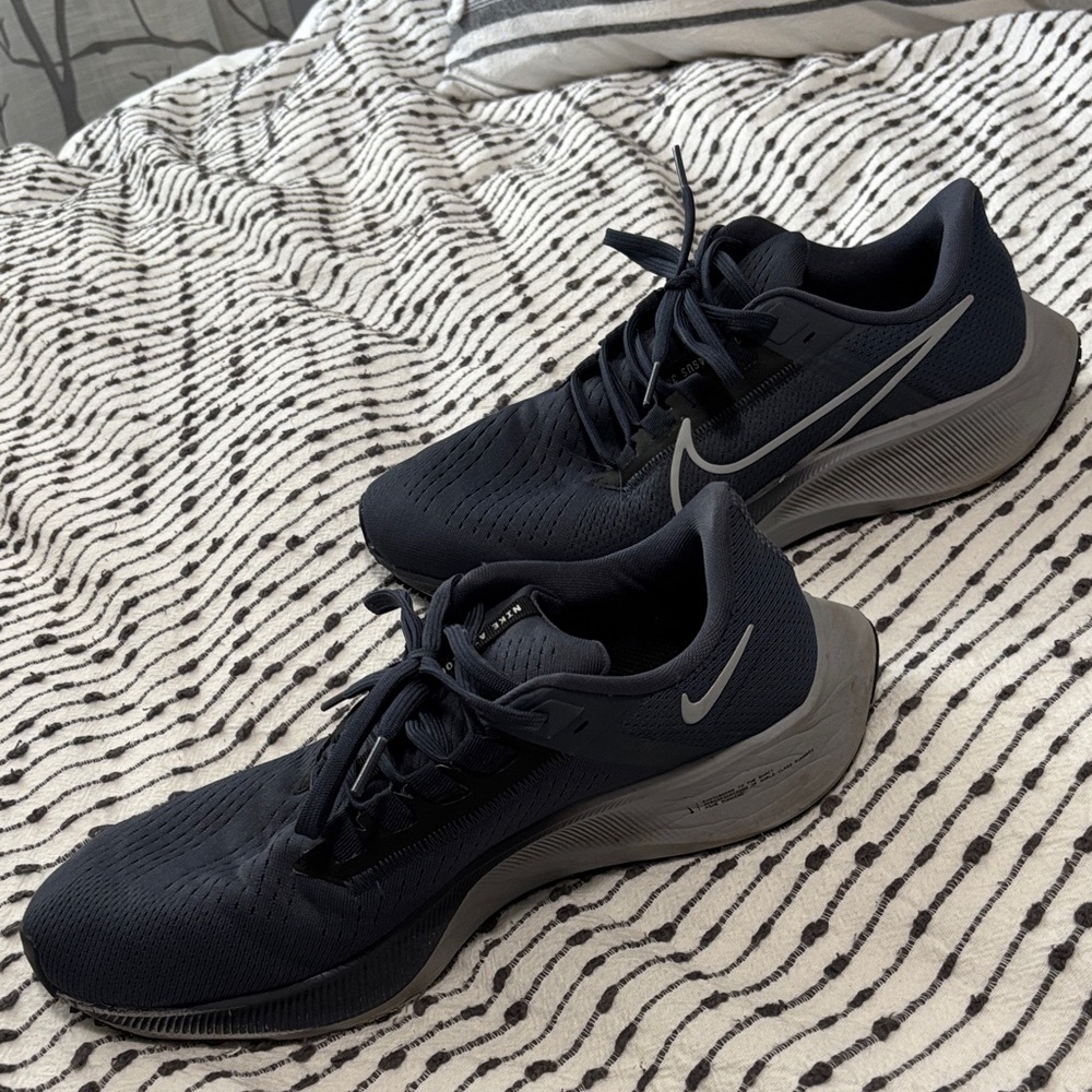 Nike Air Zoom Pegasus 38 running shoes  sz 8.5 - Picture 4 of 10